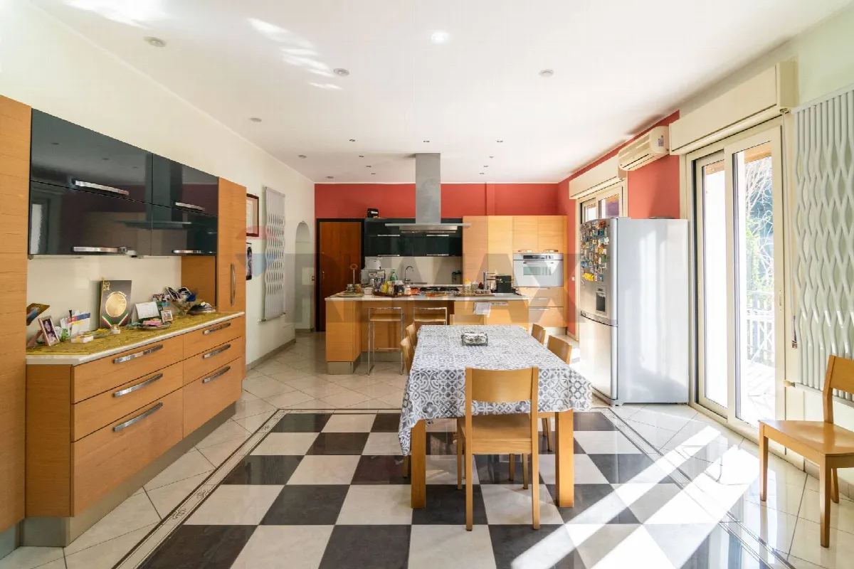 Appartamento in vendita a Messina, Centro - foto 3