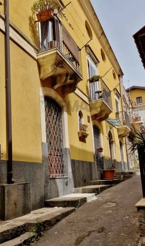 Appartamento in vendita a Catania, Zona centro - foto 2