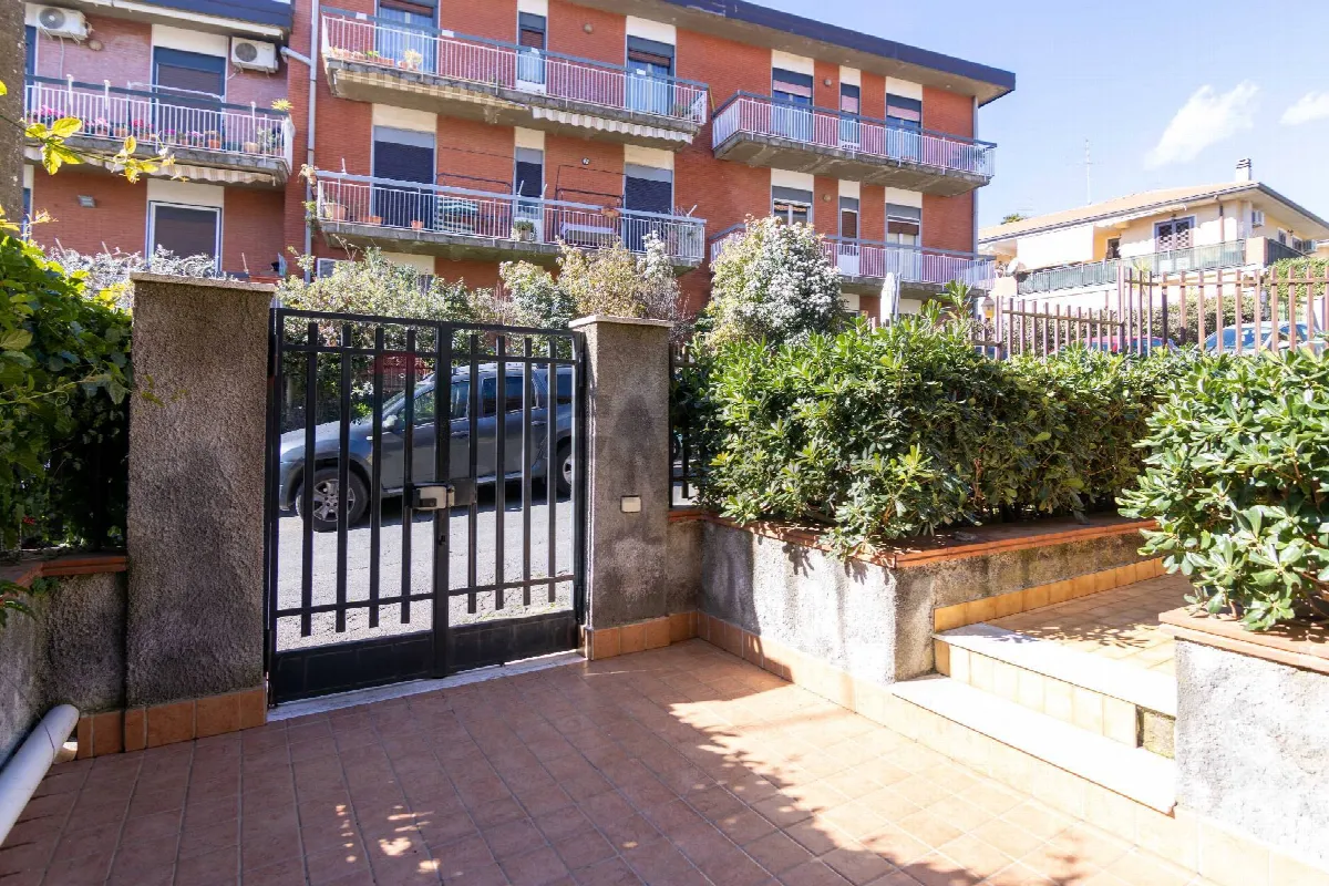 Appartamento in vendita a Pedara - foto 2