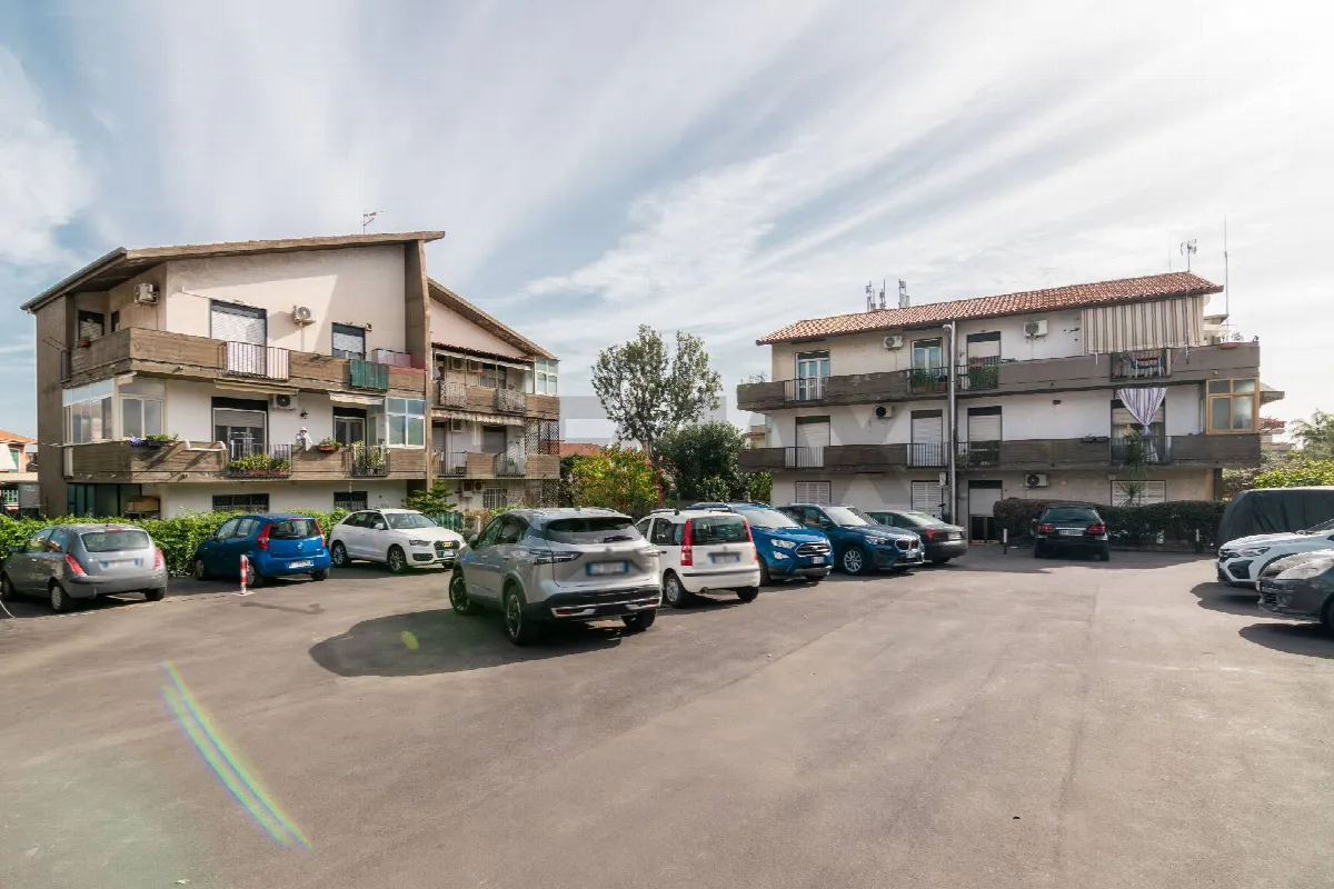 Appartamento in vendita a Aci Castello - foto 1