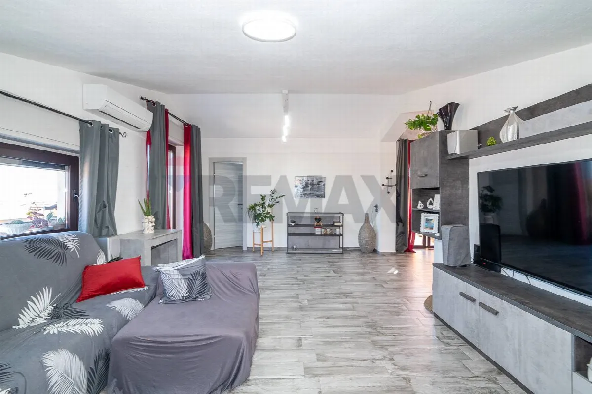 Appartamento in vendita a Aci Sant'Antonio - foto 1