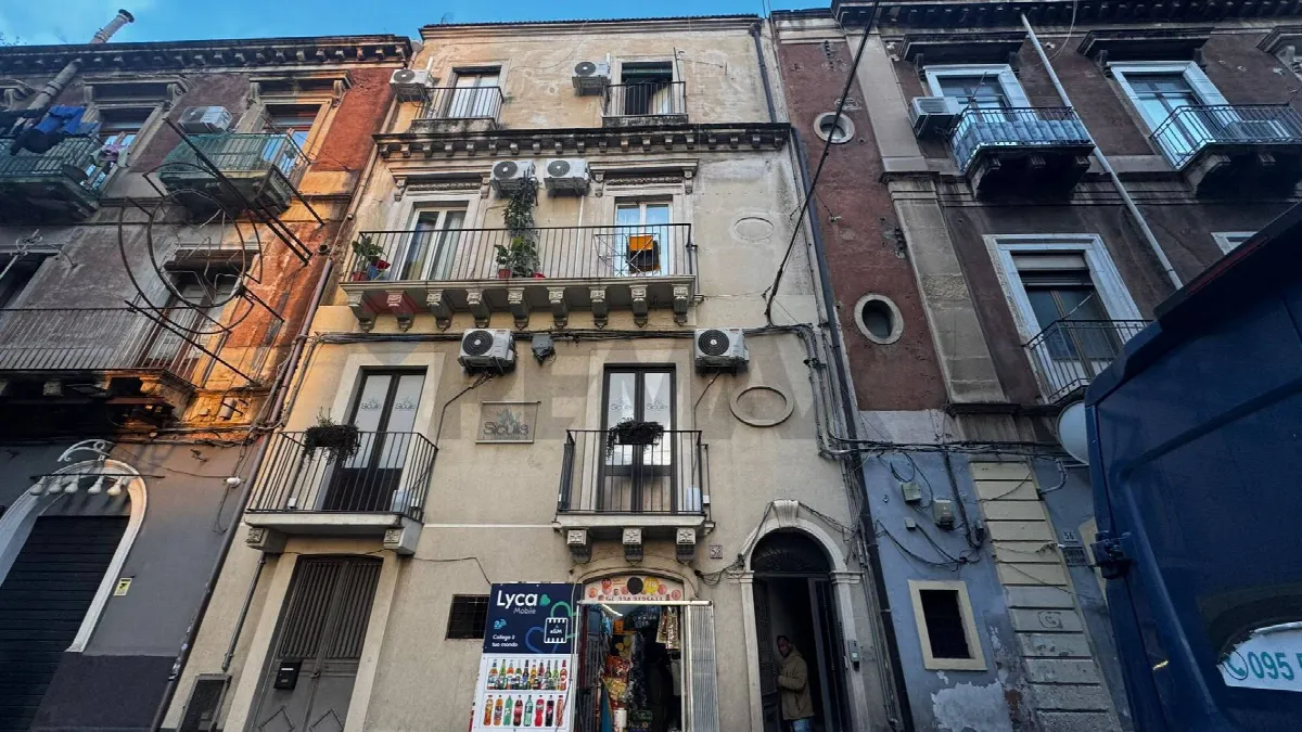 Appartamento in vendita a Catania, Zona centro - foto 1