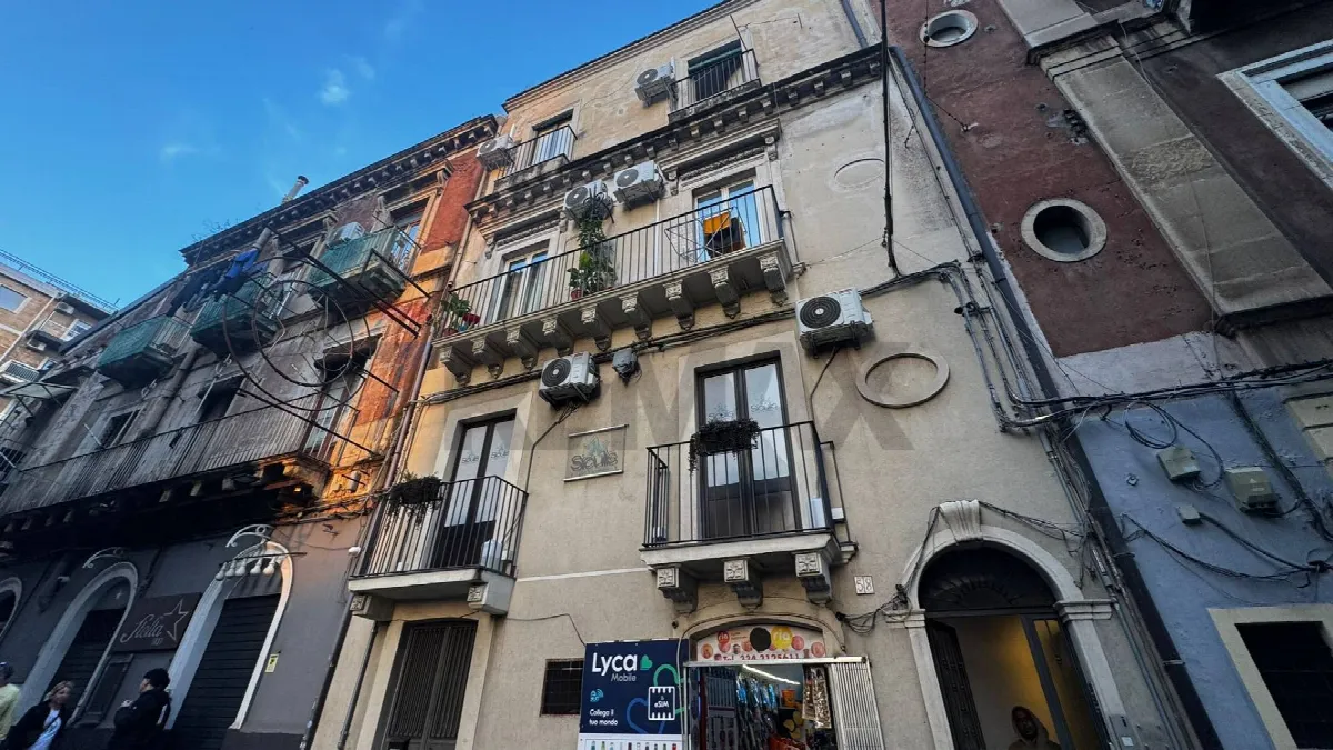 Appartamento in vendita a Catania, Zona centro - foto 2