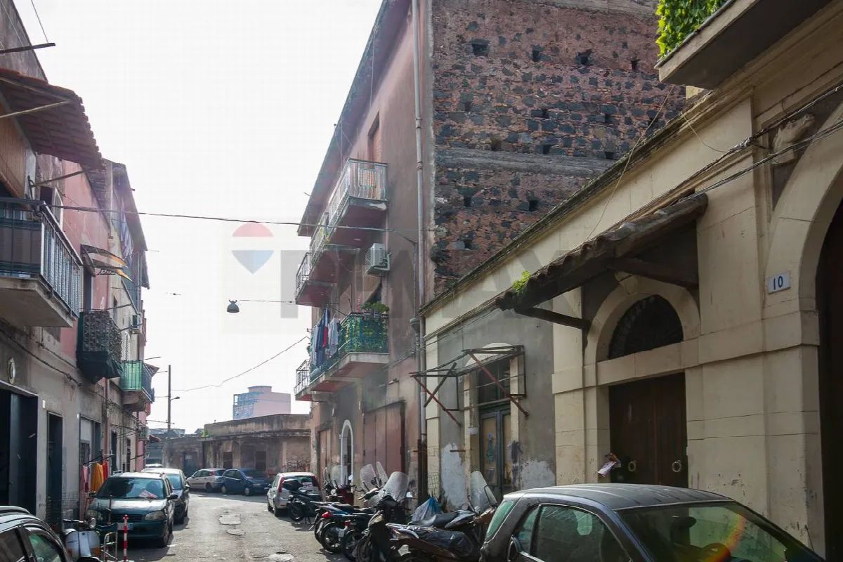 Appartamento in vendita a Catania, Centro Storico - foto 2