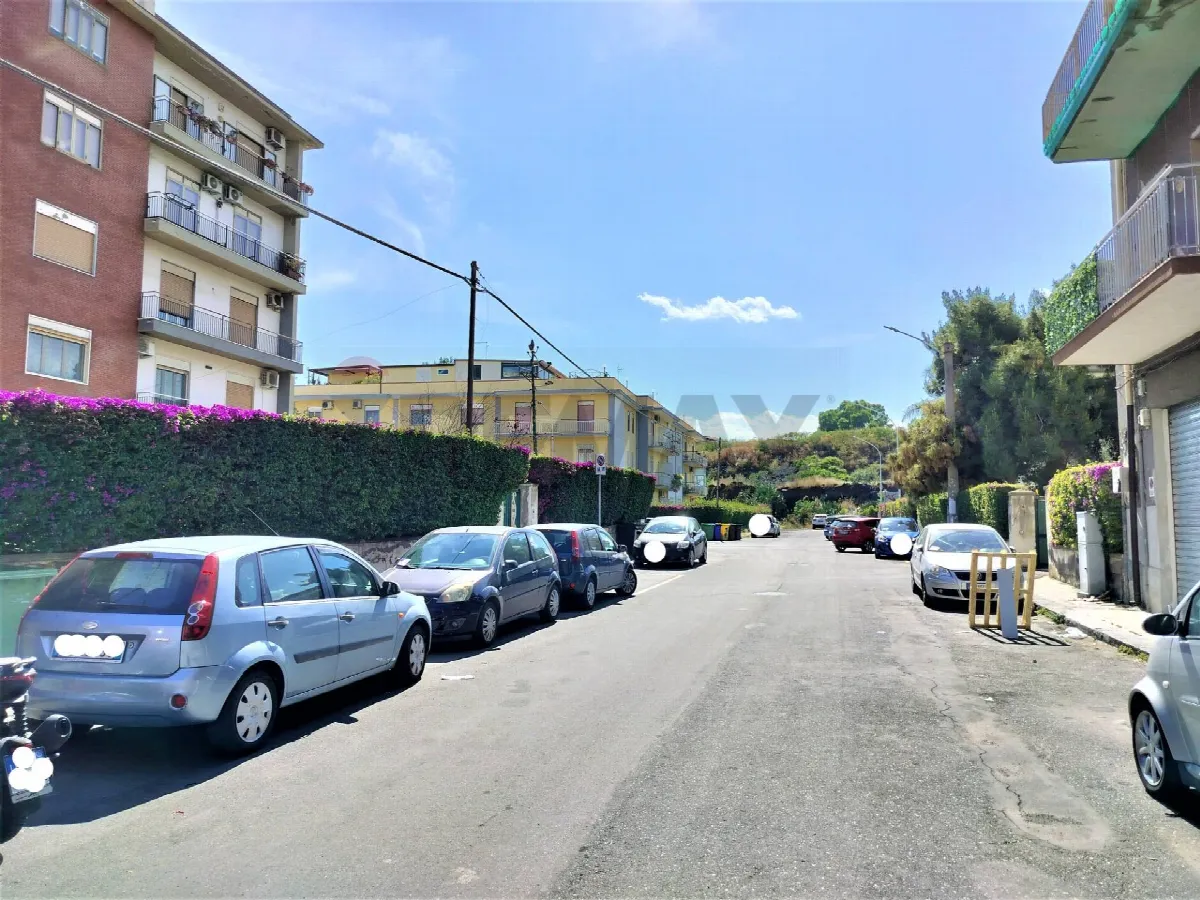 Appartamento in vendita a Catania, Viale Rapisardi - foto 1