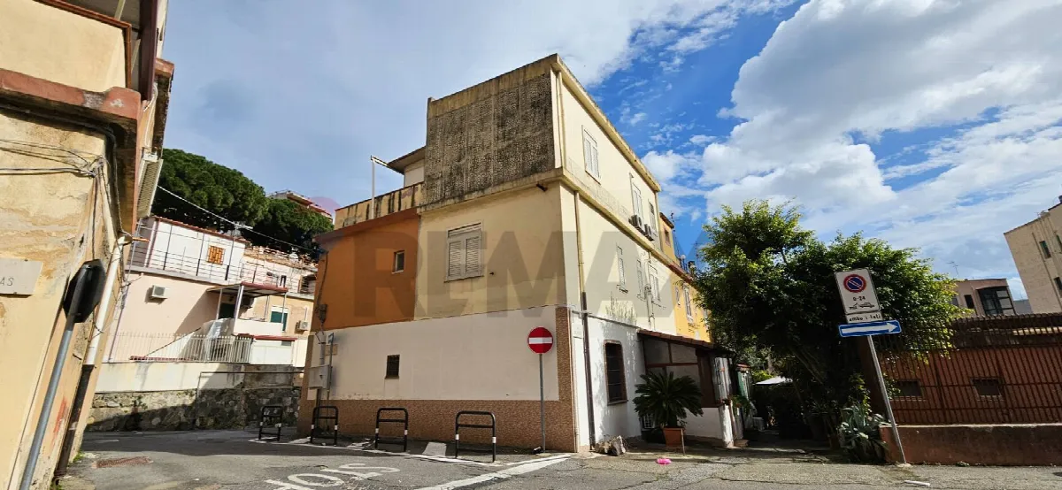 Appartamento in vendita a Messina, S. Licandro - foto 2