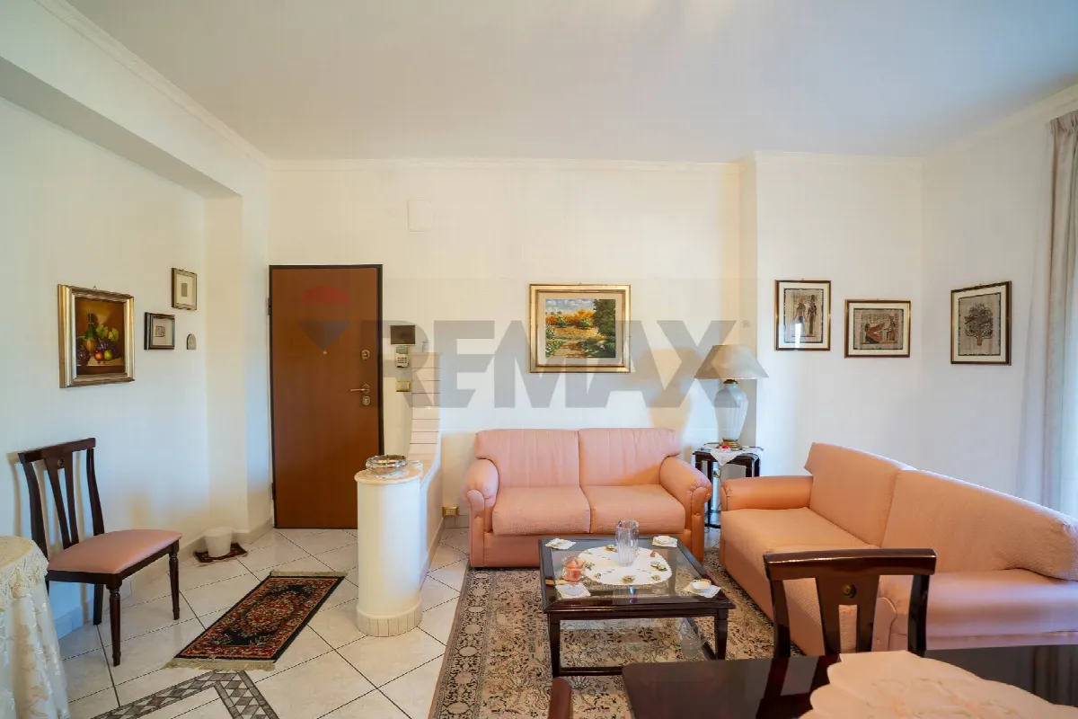 Appartamento in vendita a Aci Catena - foto 2