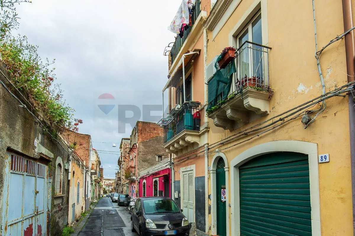 Appartamento in vendita a Catania, Borgo - foto 4