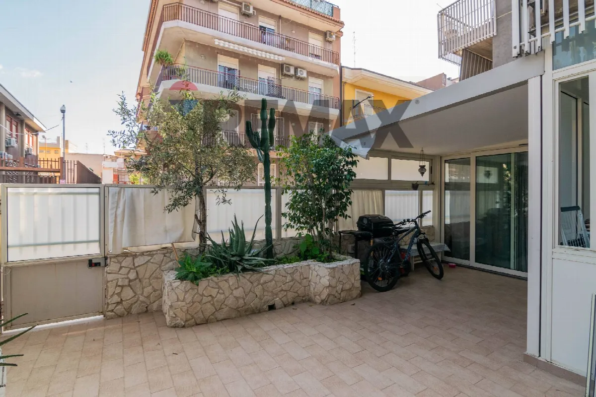 Appartamento in vendita a Aci Catena, Aci San Filippo - foto 1