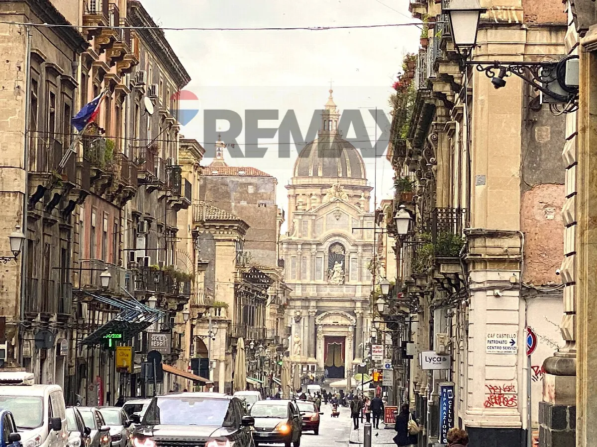 Appartamento in vendita a Catania, Centro Storico - foto 1