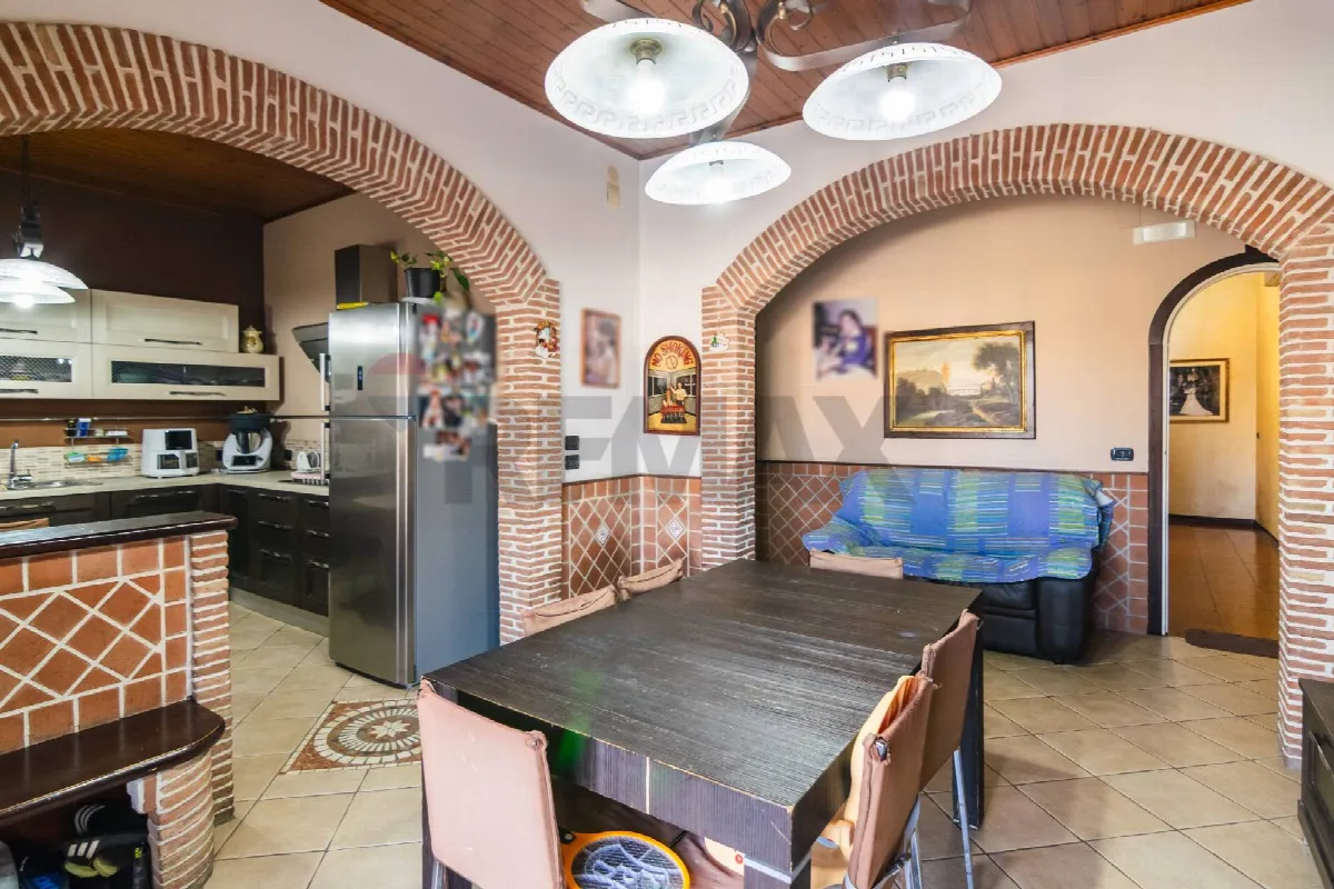 Appartamento in vendita a Catania, Viale Rapisardi - foto 1