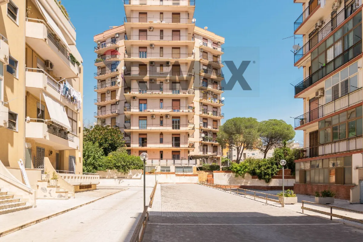 Appartamento in vendita a Catania, Vulcania - foto 1