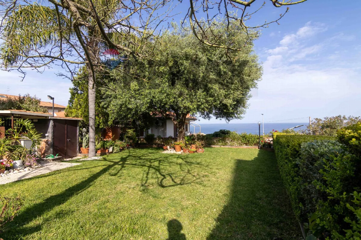 Appartamento in vendita a Aci Castello - foto 4