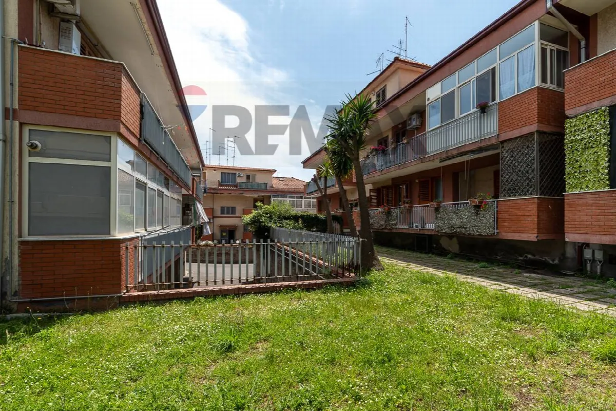 Appartamento in vendita a Aci Sant'Antonio - foto 1