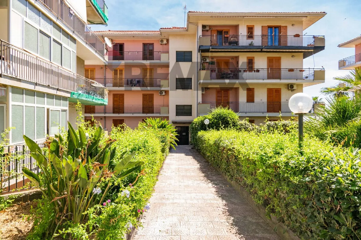 Appartamento in vendita a Aci Catena, San Nicolò - foto 3