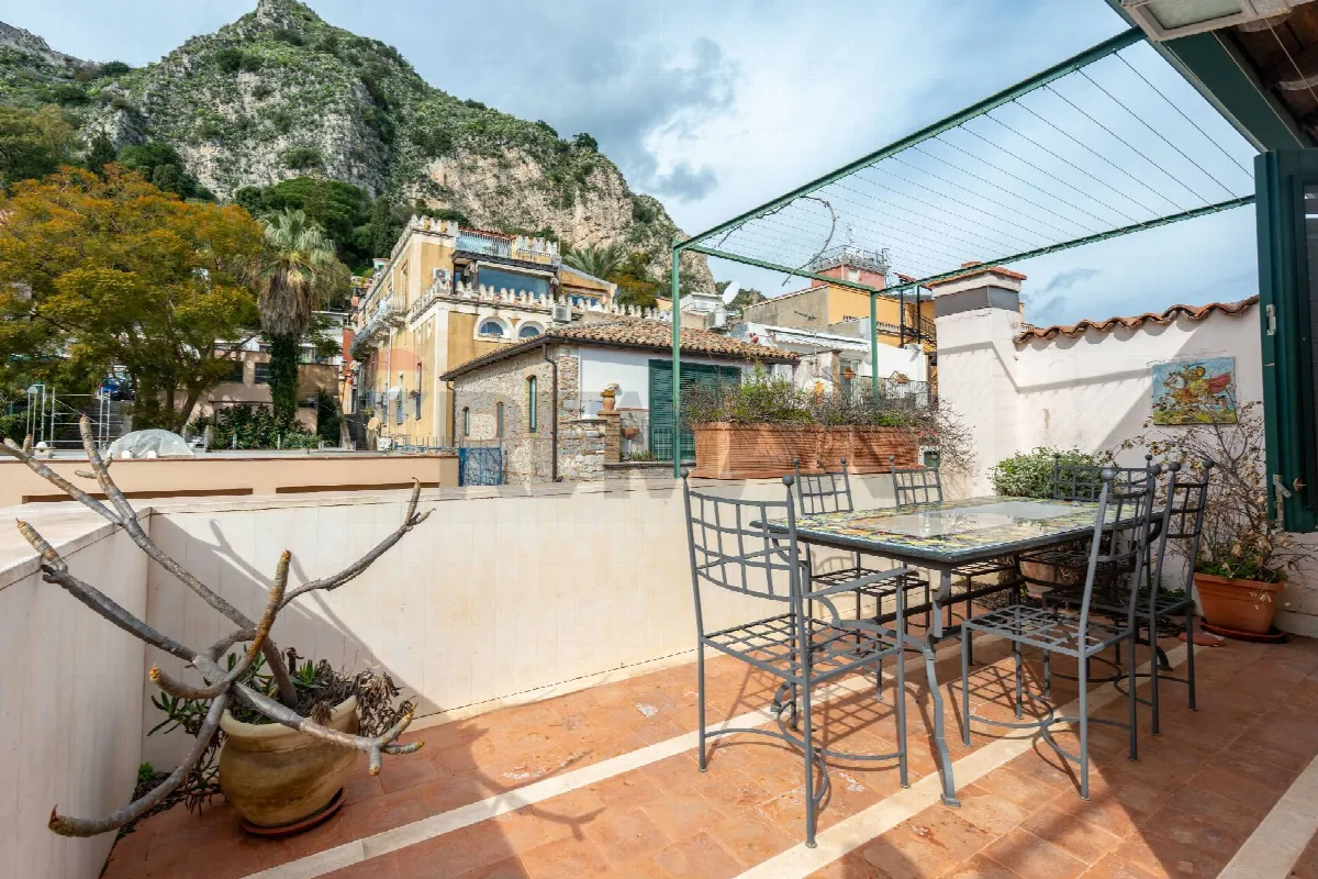 Appartamento in vendita a Taormina, Centro - foto 1