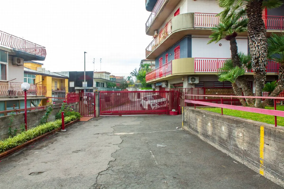 Appartamento in vendita a Aci Catena - foto 1