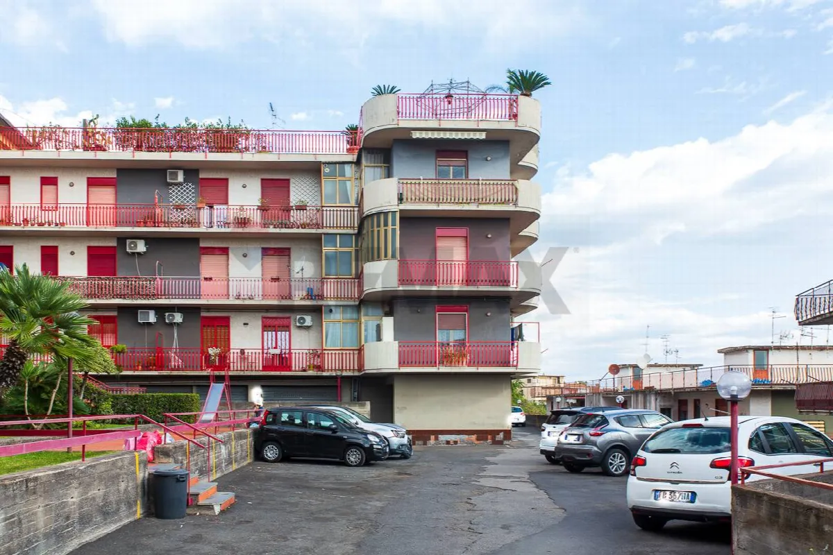 Appartamento in vendita a Aci Catena - foto 2