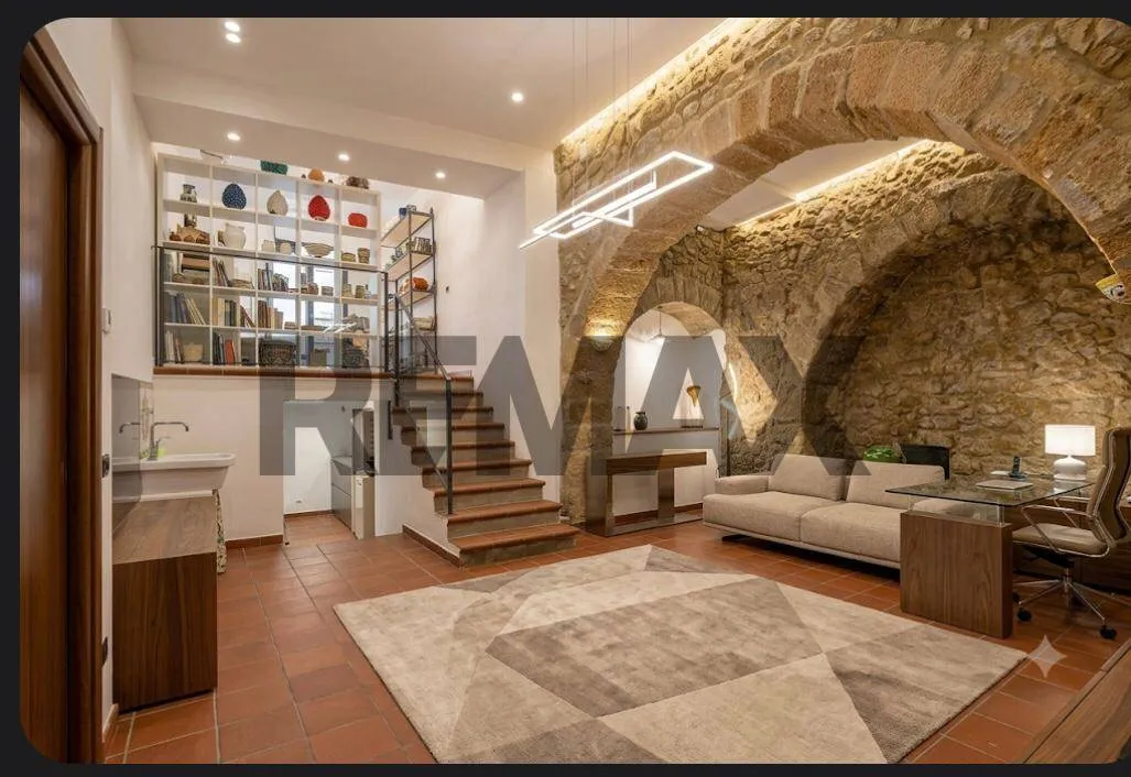 Loft/Open Space in vendita a Caltagirone - foto 1