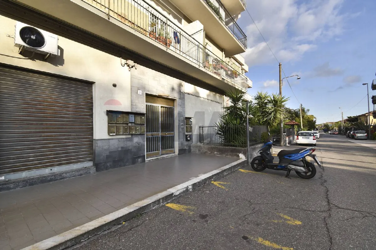 Appartamento in vendita a San Giovanni la Punta - foto 2