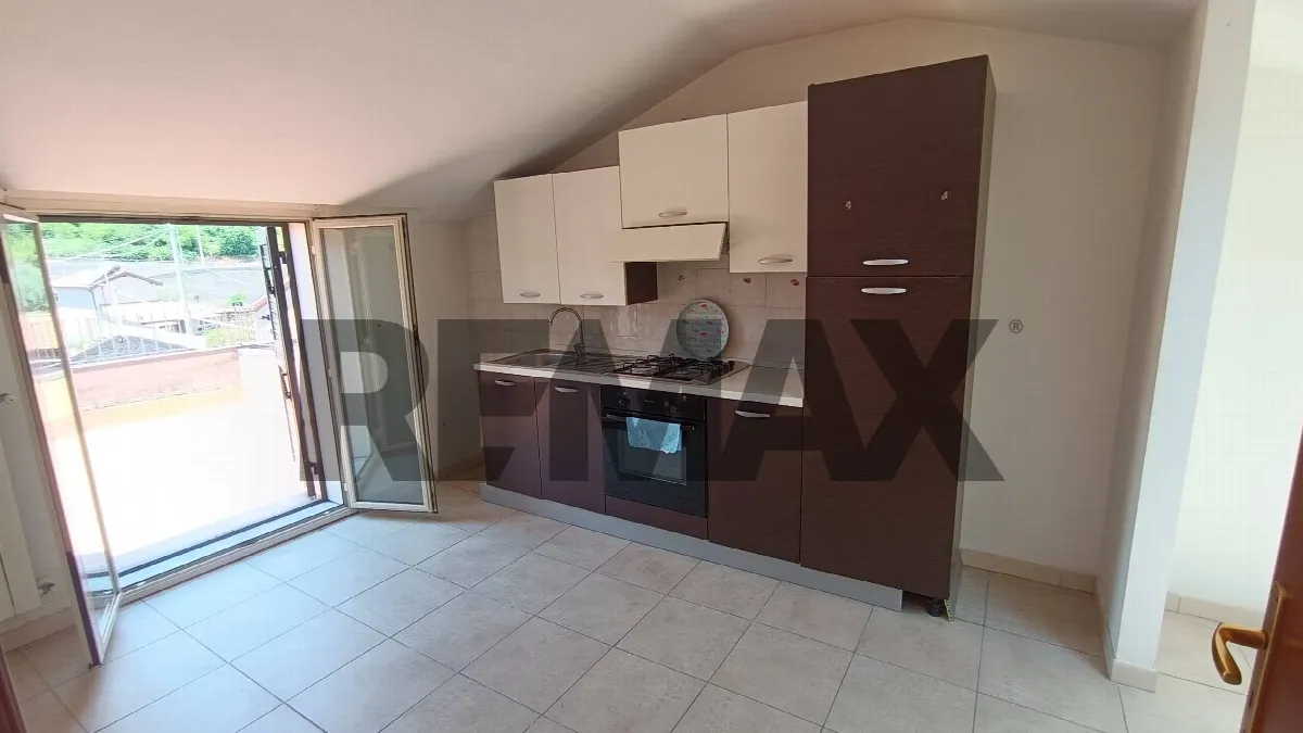 Appartamento in vendita a Aci Catena - foto 1