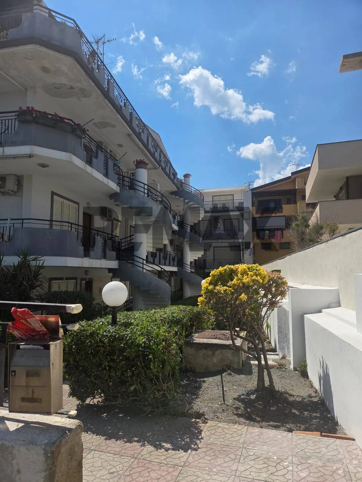 Appartamento in vendita a Roccalumera - foto 1