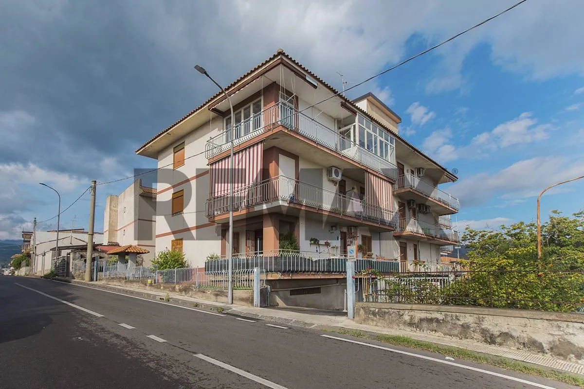 Appartamento in vendita a Fiumefreddo di Sicilia - foto 1