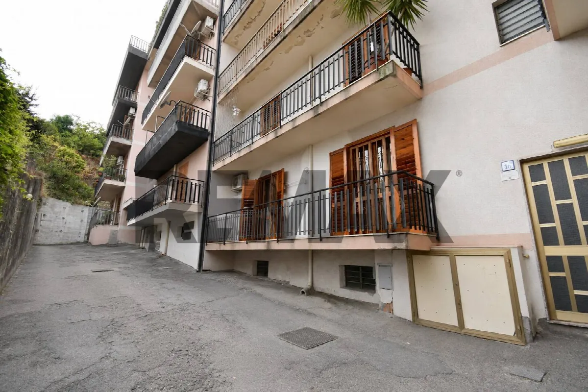 Appartamento in vendita a Aci Catena - foto 1