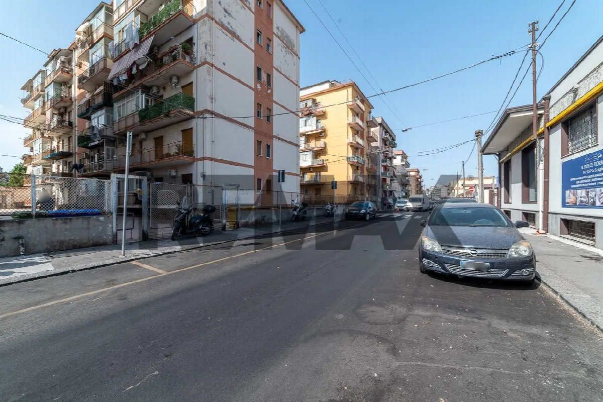 Appartamento in vendita a Catania, Piazza Palestro - foto 1