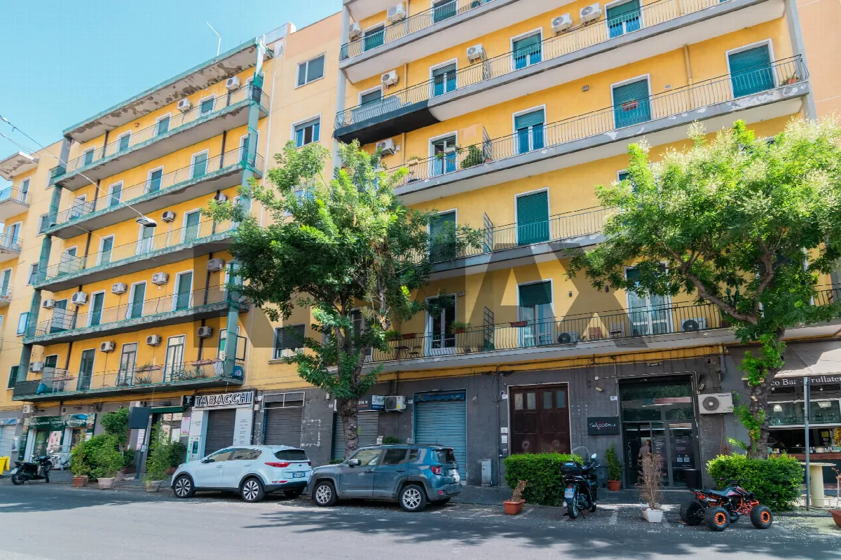 Appartamento in vendita a Catania, Zona centro - foto 1