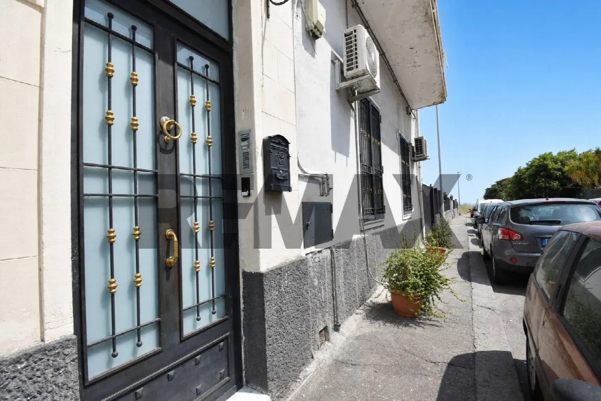 Appartamento in vendita a Catania, Viale Rapisardi - foto 2