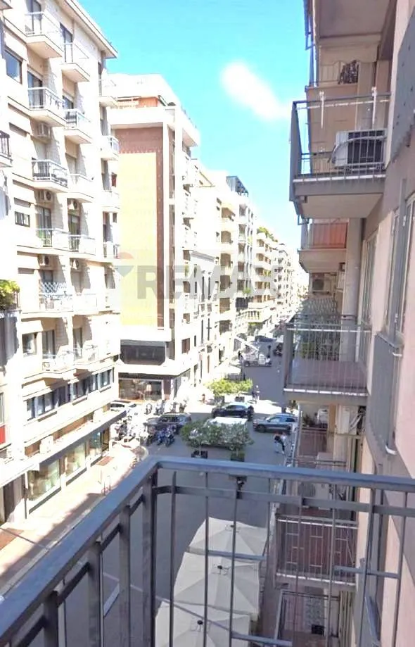 Appartamento in vendita a Bari, Murat - foto 2