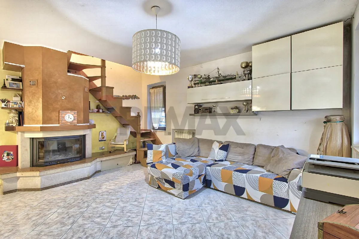 Appartamento in vendita a Cavriglia, Vacchereccia - foto 1