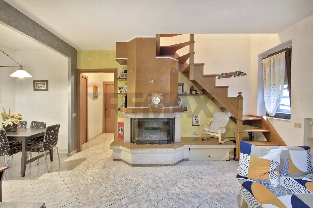 Appartamento in vendita a Cavriglia, Vacchereccia - foto 2