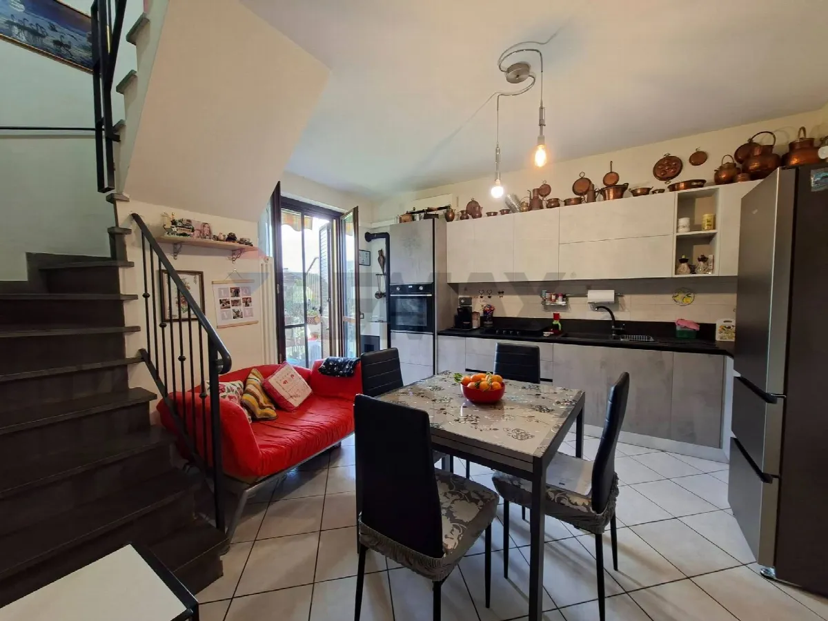 Appartamento in vendita a Montevarchi, Levane - foto 1