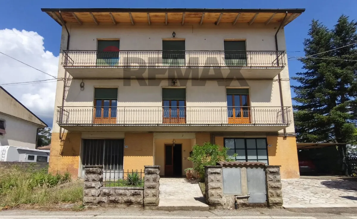 Appartamento in vendita a Terranuova Bracciolini, Cicogna - foto 1