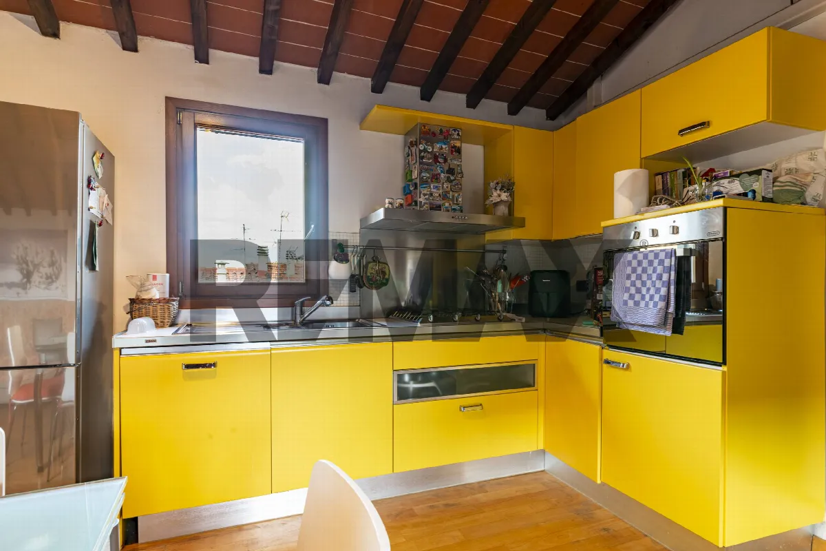 Appartamento in vendita a San Giovanni Valdarno, Centro - foto 2