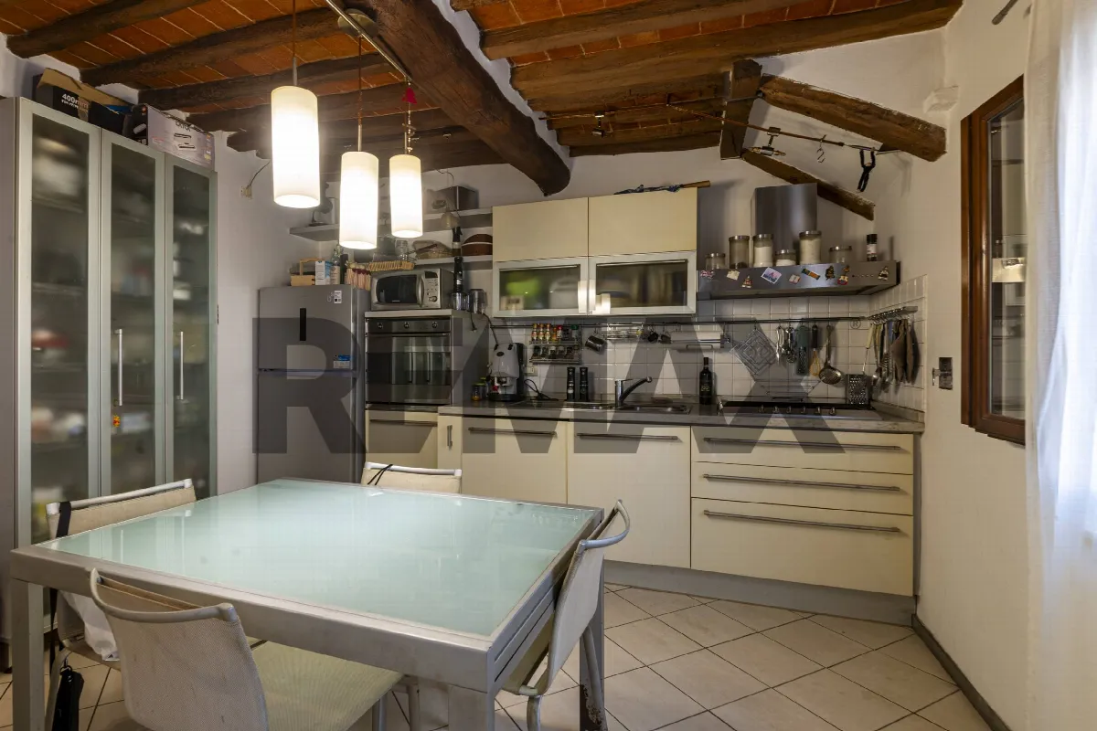 Appartamento in vendita a Bucine, Levane - foto 1