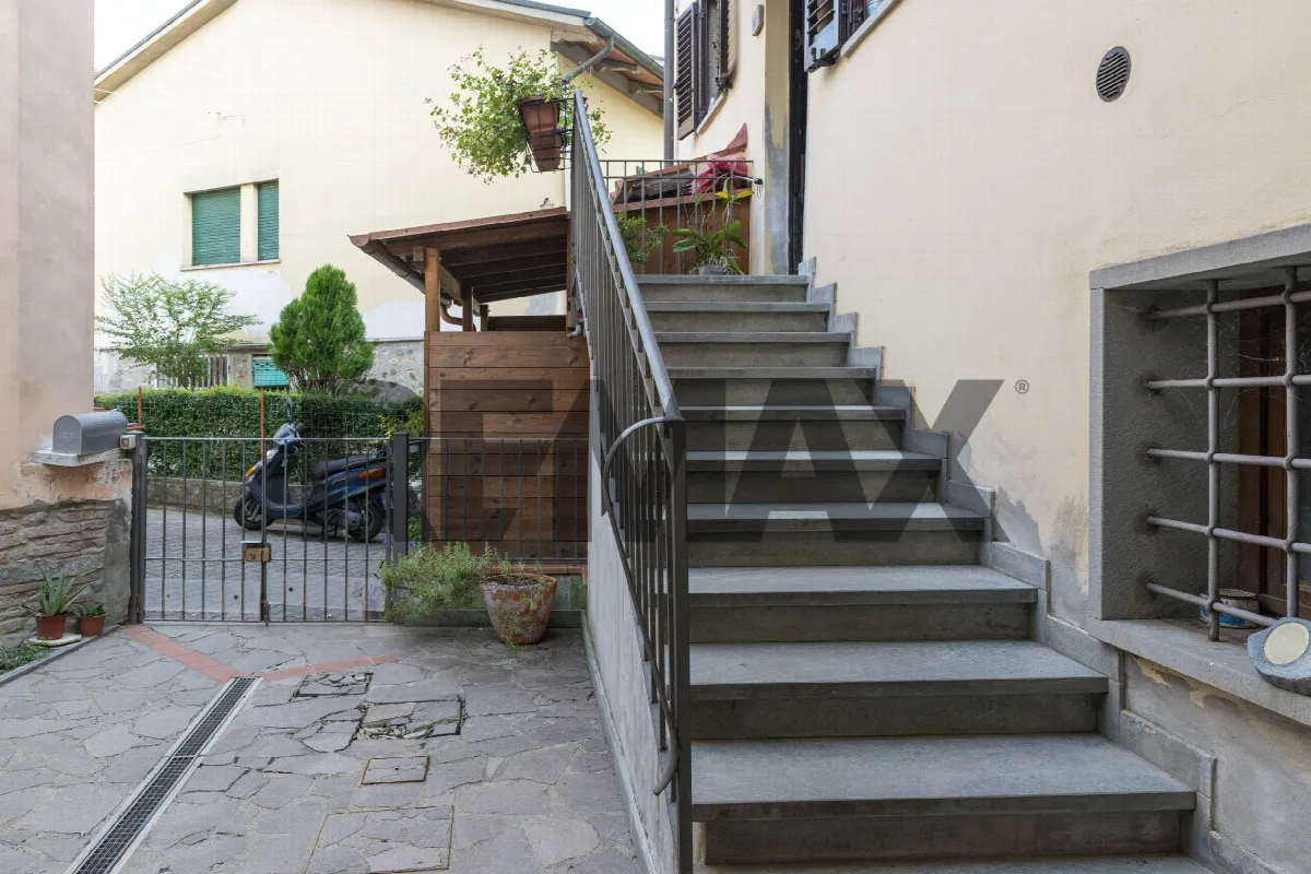 Appartamento in vendita a Bucine, Levane - foto 2