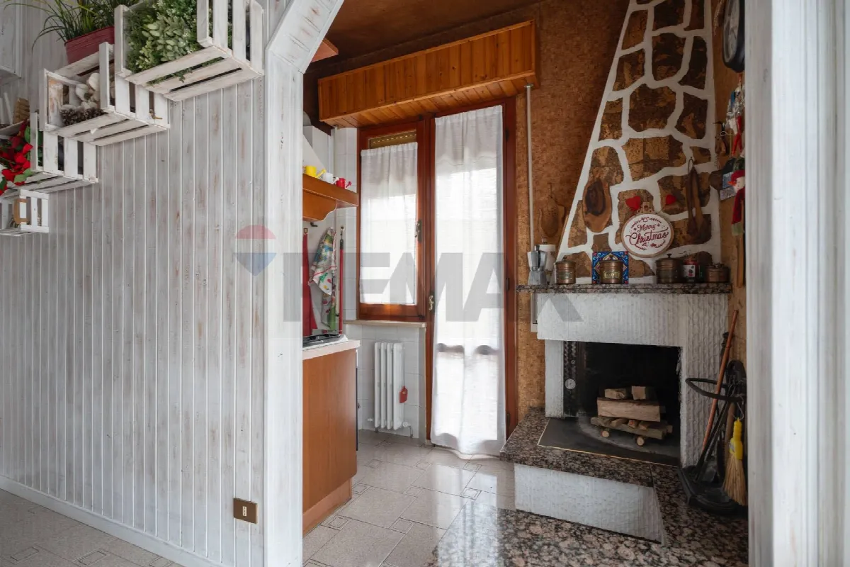 Appartamento in vendita a Falconara Marittima, Castelferretti - foto 8