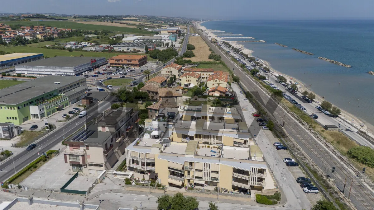 Appartamento in vendita a Montemarciano, Marina di Montemarciano - foto 1
