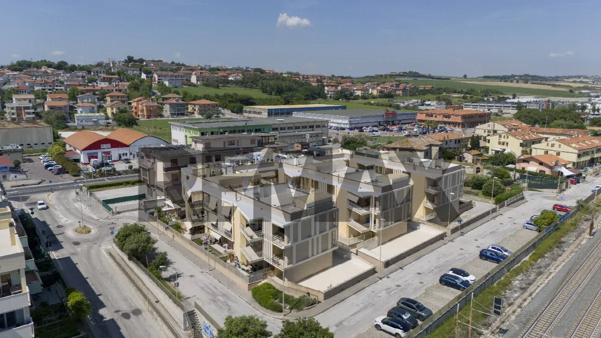 Appartamento in vendita a Montemarciano, Marina di Montemarciano - foto 2