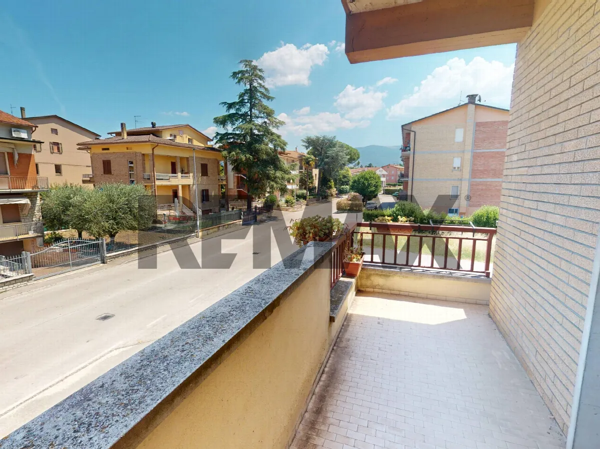 Appartamento in vendita a Bastia Umbra - foto 3