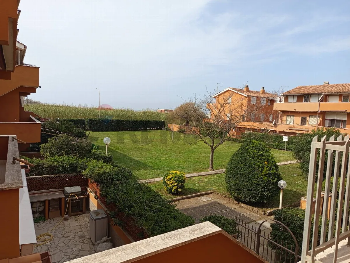 Appartamento in vendita a Ardea, Tor San Lorenzo Mare - foto 2