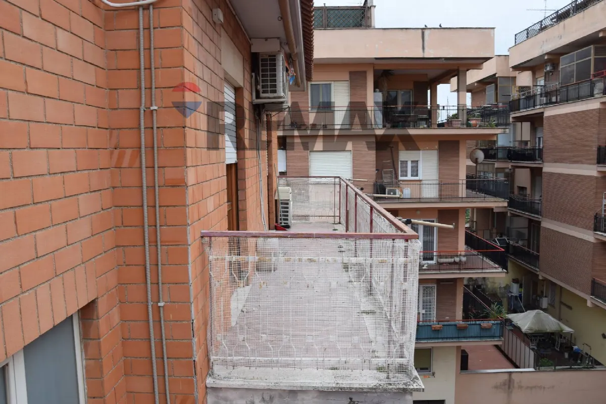 Attico/Mansarda in vendita a Pomezia, Centro - foto 7