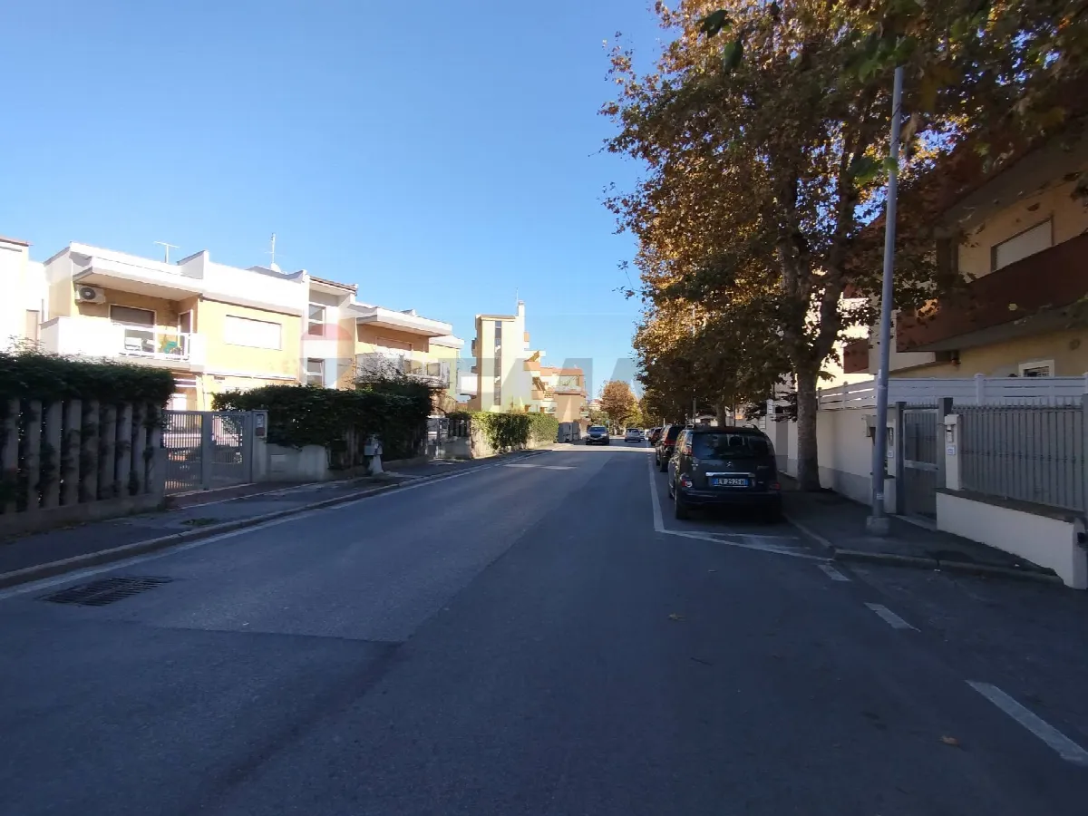Appartamento in vendita a Nettuno, Santa Barbara - foto 3