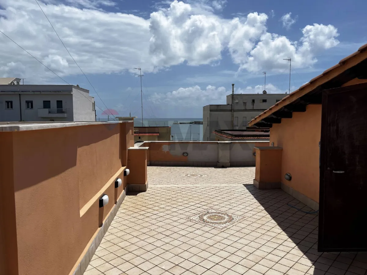 Attico/Mansarda in vendita a Anzio, Centro - foto 2