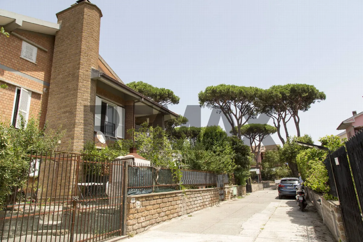 Appartamento in vendita a Anzio, Villa Claudia - foto 1