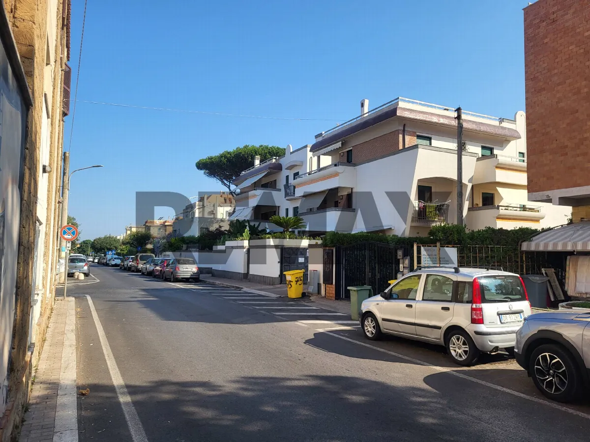 Appartamento in vendita a Anzio, Lavinio Lido di Enea - foto 4