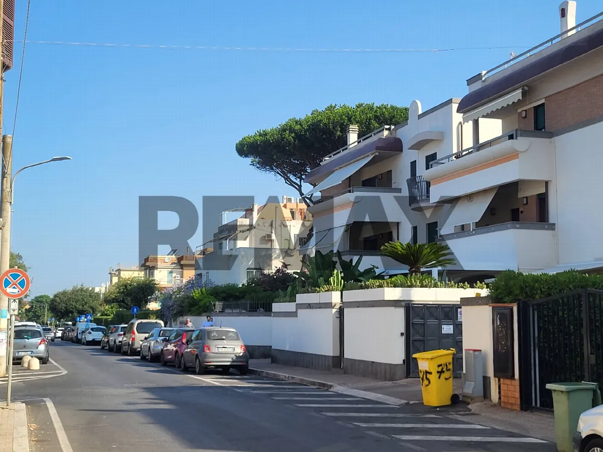 Appartamento in vendita a Anzio, Lavinio Lido di Enea - foto 5